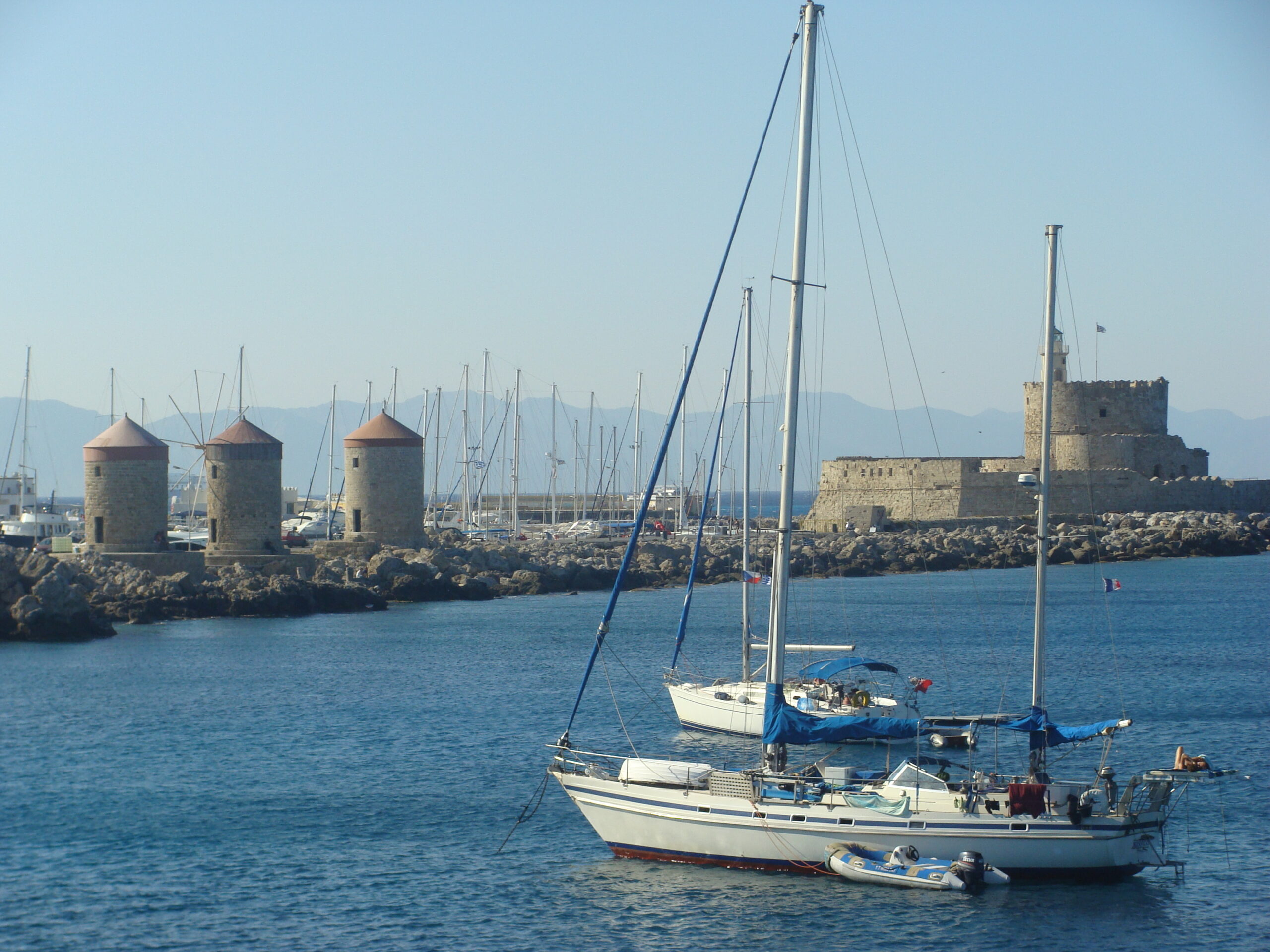Port morski – Rodos, Grecja.