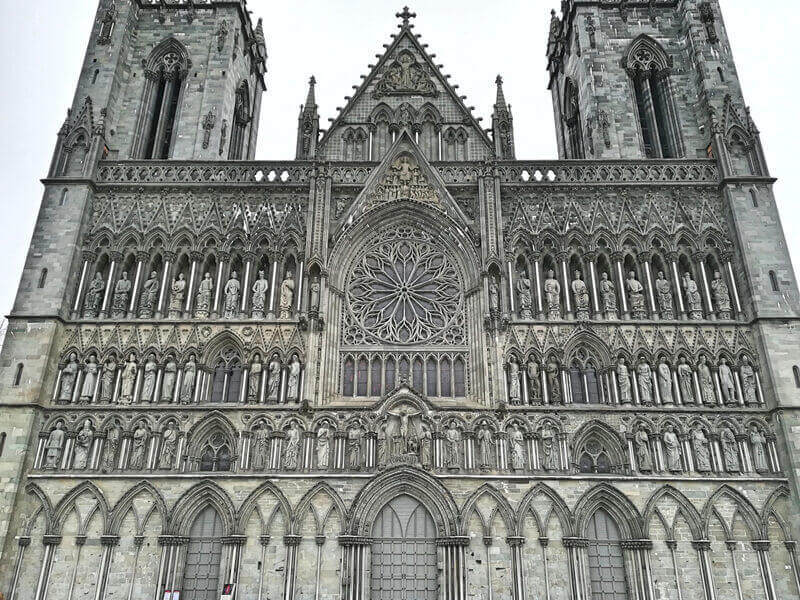 Gotycka Katedra Nidarosdomen – Trondheim, Norwegia.
